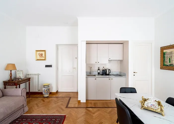 Vite Terrace House - Spanish Steps Apartment